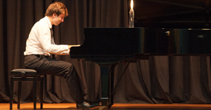 Piano Recital, Vassilis Varvaresos